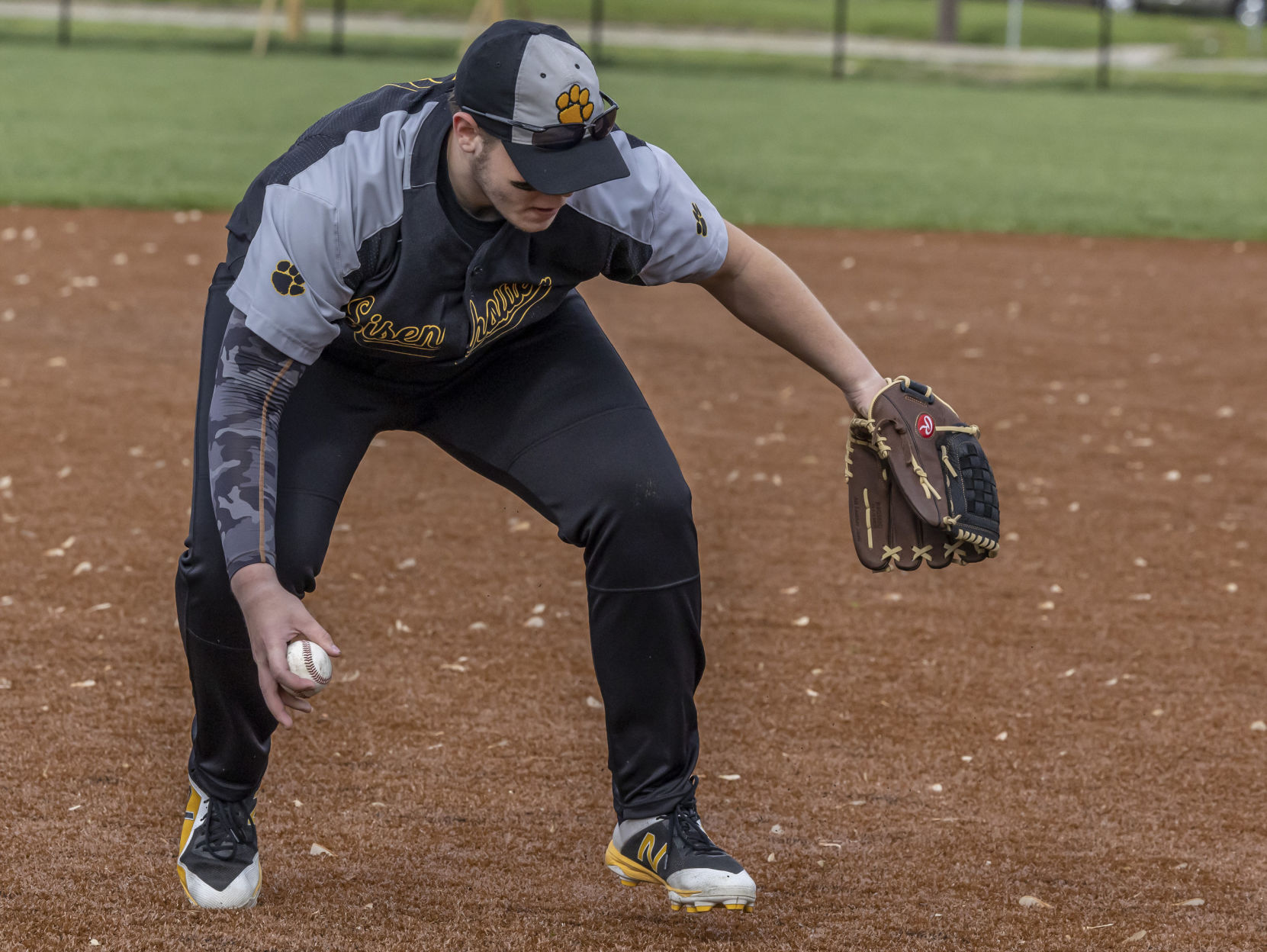 Macarthur Eisenhower baseball 26 050621.JPG
